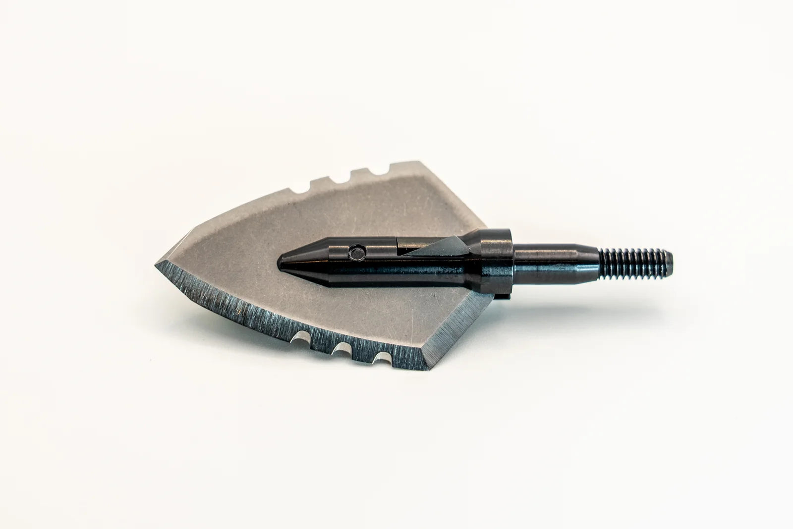 Magnus 4 Blade Single Bevel Broadhead BUZZCUT